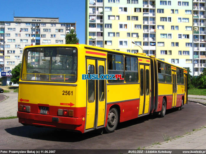 Ikarus 280.70 #2561, [57], 11.06.2007r. kracwka - ul. Paderewskiego/ Karpacka. Foto: Przemysaw Bakaj (c)