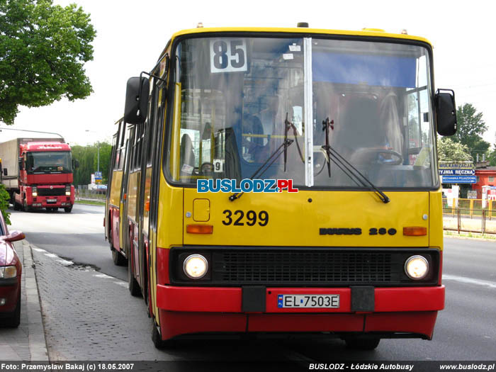 Ikarus 280.37 #3299'', [85], 18.05.2007r. Al. Pisudskiego/ ul. Sarnia. Foto: Przemysaw Bakaj (c)