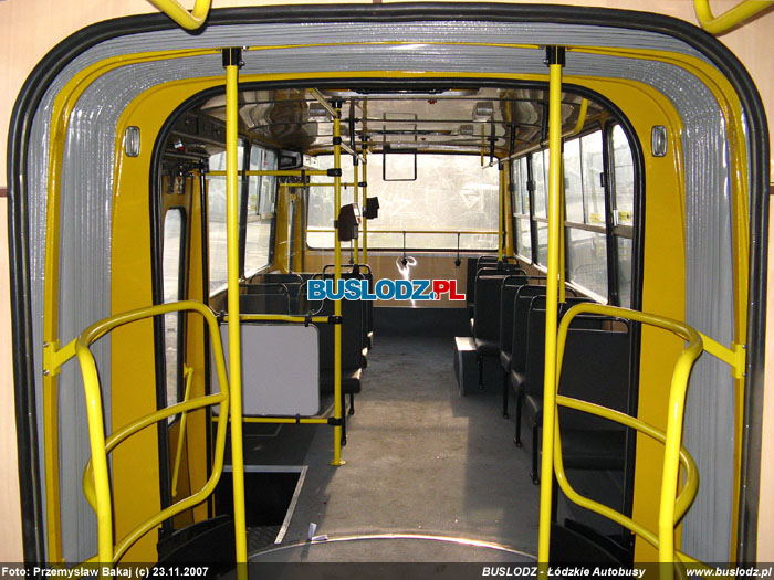 Ikarus 280.37C #1493 [-], 23.11.2007r. Zajezdnia, ul. Kiliskiego. Foto: Przemysaw Bakaj (c)