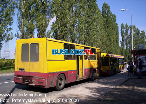 Ikarus #T-20, 2.09.2006r. - ul. Kusociskiego. Foto: Przemysaw Bakaj (c).