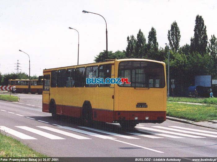 Jelcz M11 #ex2803 [-], 20.07.2001r. ul. Paderewskiego/ Karpacka. Foto: Przemysaw Bakaj (c)