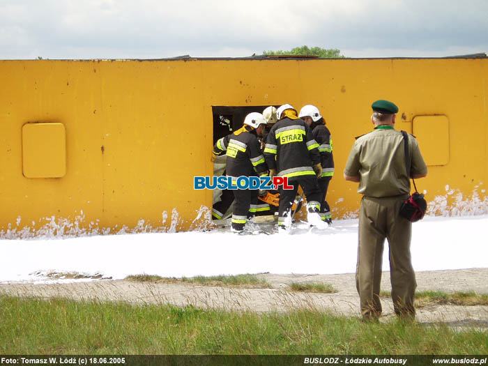 Jelcz M11 #2920, 18.06.2005r. Lotnisko Lublinek. Foto: Tomasz W. d (c)