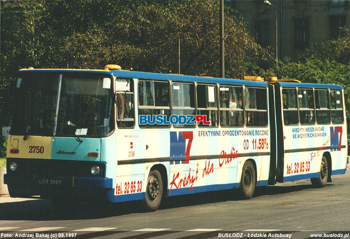 Ikarus 280.26 #2750 [57], 08.1997r. ul. Fabryczna. Awaria. Foto: Andrzej Bakaj (c)