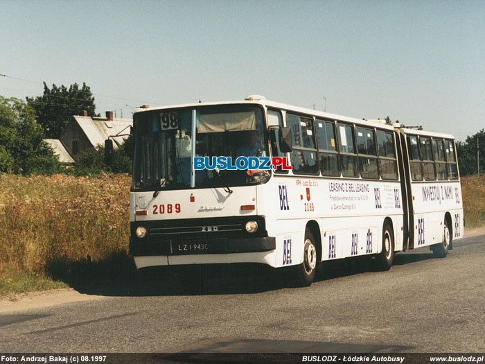 Ikarus 280.26 #2089 [98], 08.1997r. ul. Nowe Sady. Foto: Andrzej Bakaj (c)