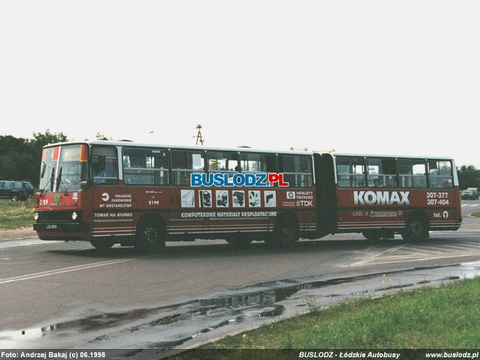 Ikarus 280.58 #2199 [76], 06.1998r. ul. Popieuszki/ Maratoska. Foto: Andrzej Bakaj (c)