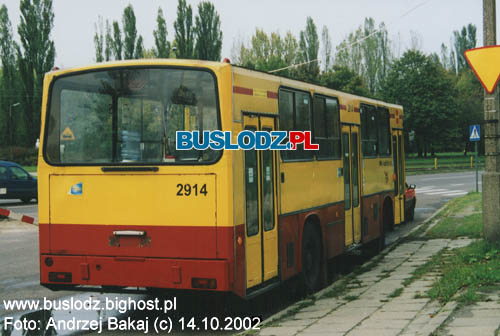 Jelcz M11 #2914, w dniu 14.10.2002r., kracwka, ul. Paderewskiego/ Karpacka. Foto: Andrzej Bakaj (c)