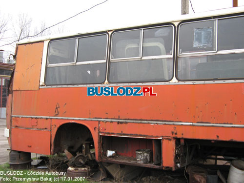 Ikarus 260.04 ex #2351, 17.01.2007r. Teren zajezdni PKS czyca w Sierpowie. Foto: Przemysaw Bakaj (c)