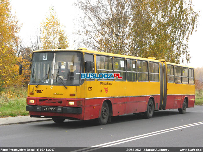 Ikarus 280.26 #1087'' [96], 03.11.2007r. ul. Przybyszewskiego/ Augustw. Foto: Przemysaw Bakaj (c)