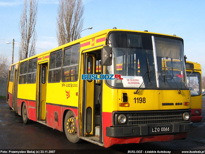 Ikarus 280.58 #1198 [-], 23.11.2007r. Zajezdnia, ul. Kiliskiego. Foto: Przemysaw Bakaj (c)