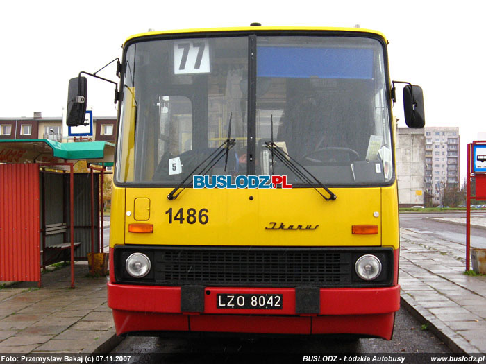 Ikarus 280.37C #1486 [77], 07.11.2007r. Kracwka, ul. Puszkina/ Rokiciska. Foto: Przemysaw Bakaj (c)