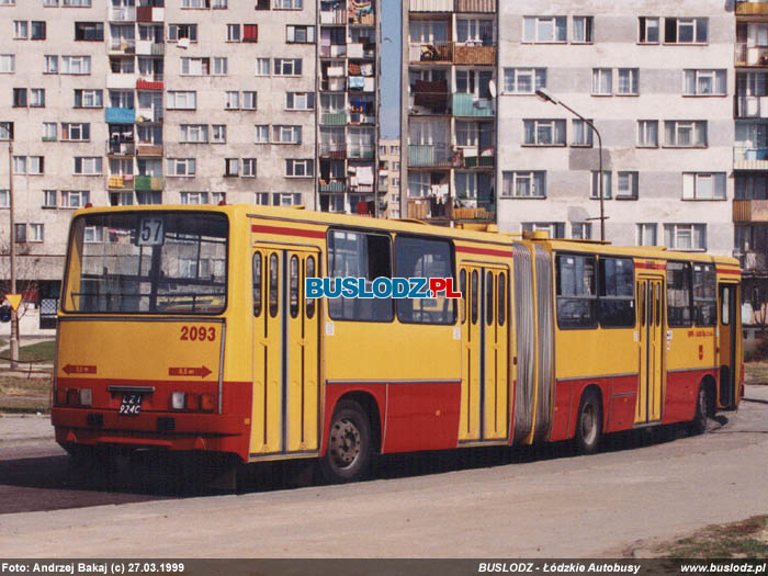 Ikarus 280.26 #2093 [57], 27.03.1999r. Kracwka, ul. Paderewskiego/ Karpacka. Foto: Andrzej Bakaj (c)