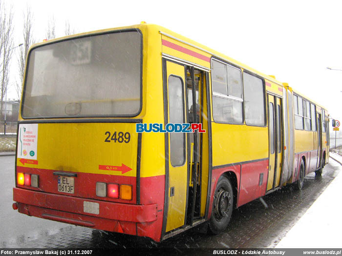 Ikarus 280.37C #2489 [85A], 31.12.2007r., ul. Rokiciska. Foto: Przemysaw Bakaj (c)