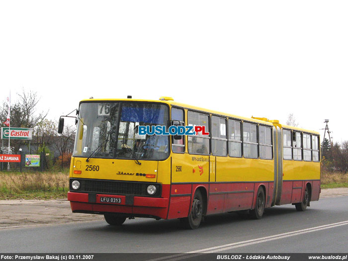 Ikarus 280.70E #2560 [76], 03.11.2007r. ul. Maratoska/ Popieuszki. Foto: Przemysaw Bakaj (c)