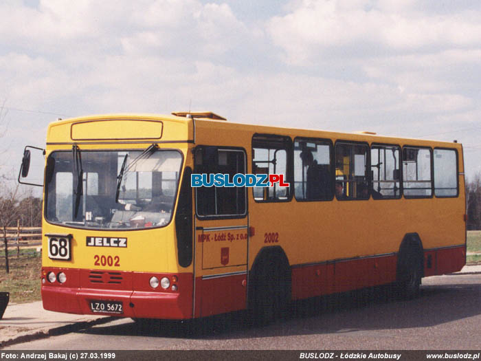 Jelcz M11 #2002 [68], 27.03.1999r. Kracwka, ul. Kusociskiego. Foto: Andrzej Bakaj (c)