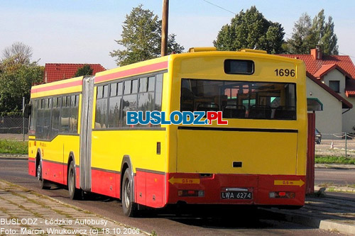 Jelcz M181MB2 #1696 [77], 18.10.2006r., Kracwka, ul. Puszkina. Foto: Marcin Wnukowicz (c).