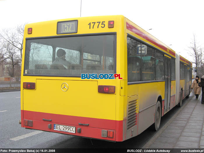 Mercedes-Benz O405GN #1775 [57], 16.01.2008r., ul. Strykowska/ Smutna. Foto: Przemysaw Bakaj (c)