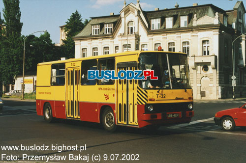 Ikarus #T-32, 9.07.2002r. - ul. Sterlinga/ Jaracza. Foto: Przemysaw Bakaj (c).