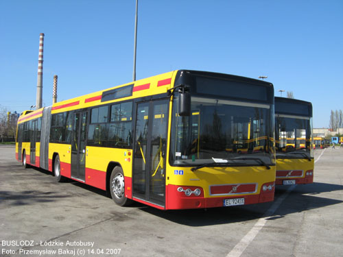 Volvo 7700A #EL9243X i #EL9242X, 14.04.2007r. Teren zajezdni ul. Limanowskiego. Foto: Przemysaw Bakaj (c)