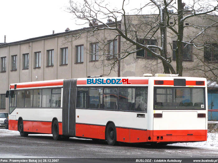 Mercedes-Benz O405GN #EL526CF [-], 28.12.2007r., Baza PKS - ul. Smutna. Foto: Przemysaw Bakaj (c)