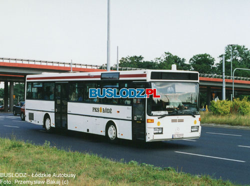 Mercedes Benz O407 #EL96019, w dniu 16.07.2002r. Al. Bandurskiego/ Wkniarzy. Foto: Przemysaw Bakaj (c)