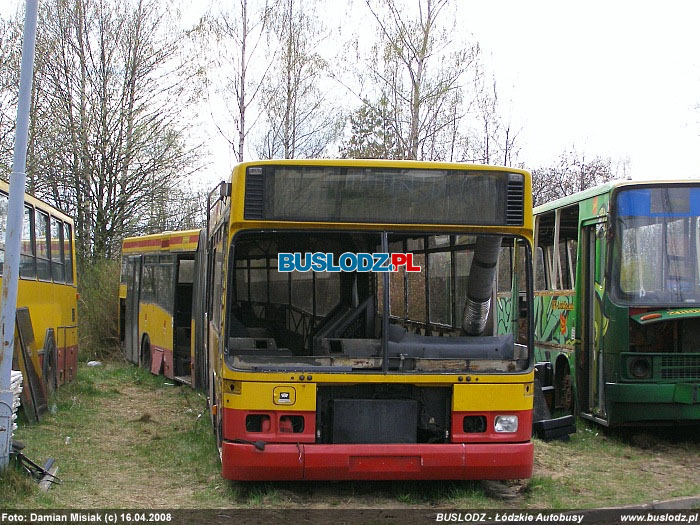 Volvo B10LA #3973 [-], 16.04.2008r., Koluszki. Foto: Damian Misiak (c)